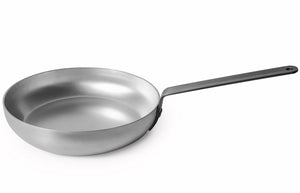 Silverwood bakeware  Delia Online Little Gem Frying Pan