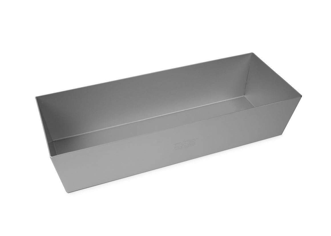 Silverwood bakeware  3lb Vpan Loaf Tin Solid Base